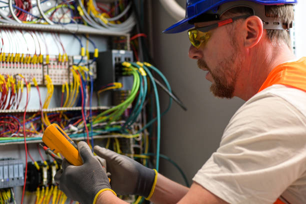 Best Affordable Emergency Electrician  in Canyonville, OR